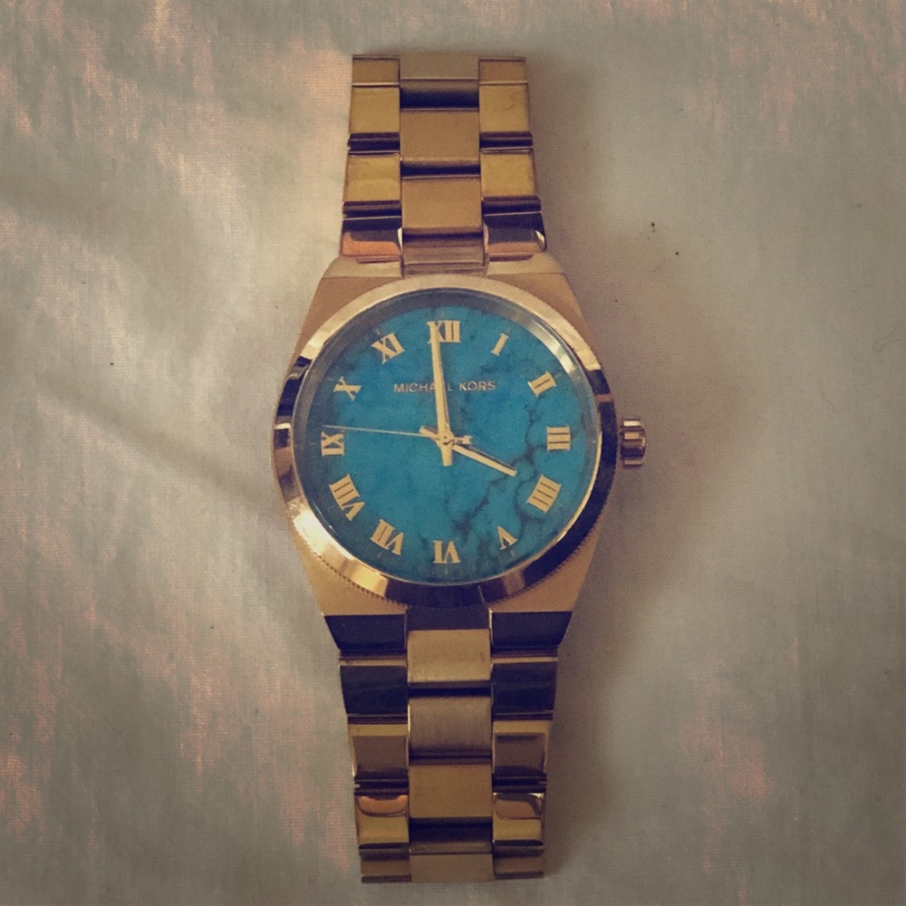 High end watch